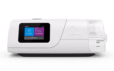 Ein Ausschnitt des adaptiven Servoventilationsgeräts AirCurve 11 ASV PaceWave in der Frontansicht.