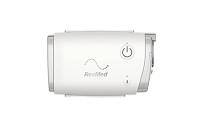 Ein Ausschnitt aus einem tragbaren CPAP-Gerät AirMini