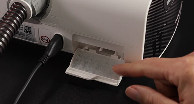  Changing your CPAP filter