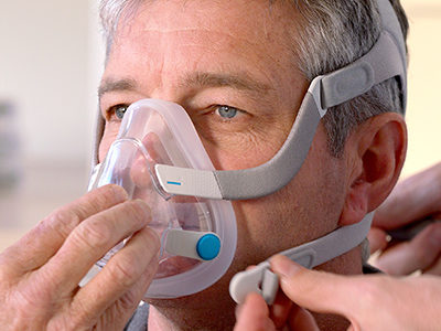 full-face-CPAP-mask-sleep-apnoea-patients-ResMed